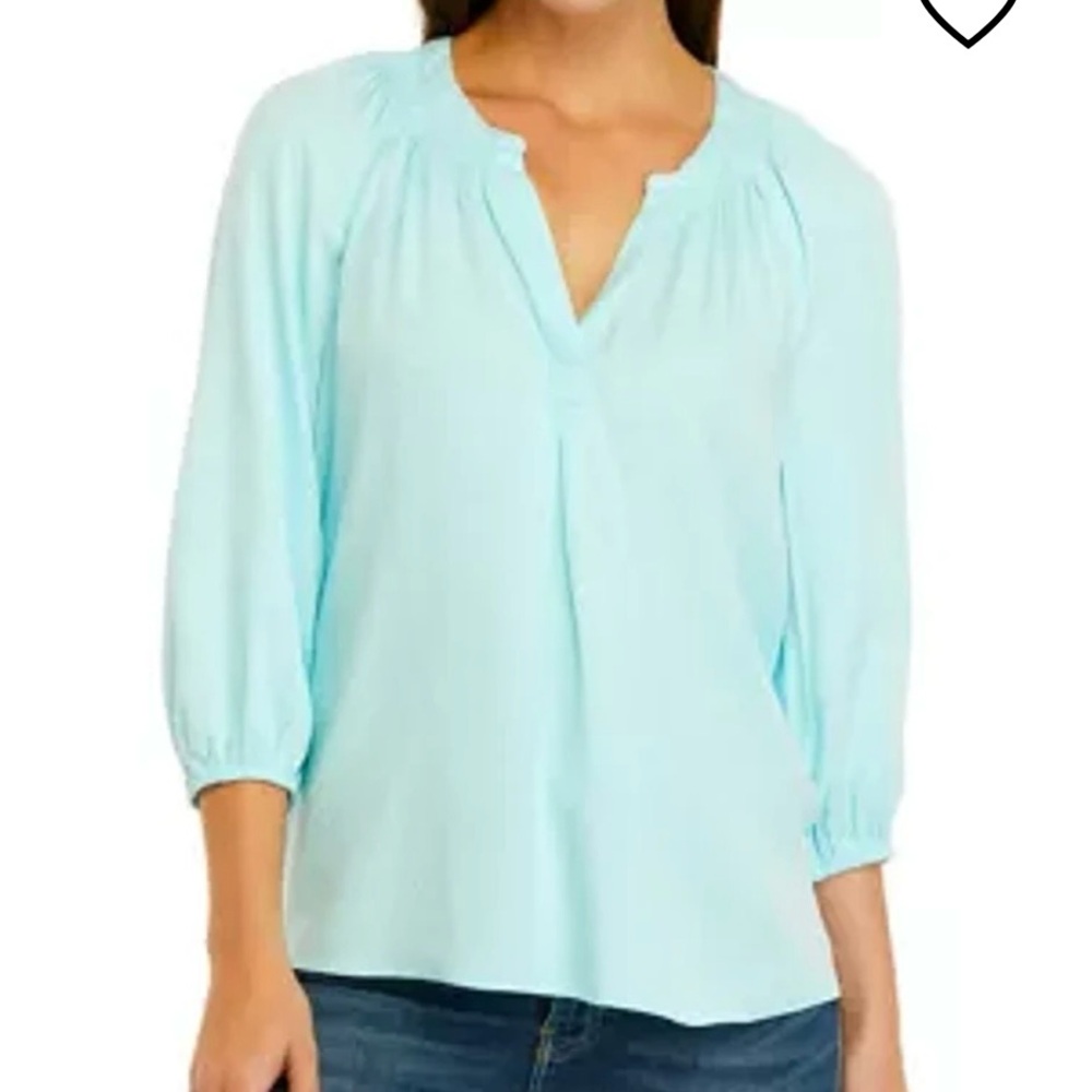 Crown & Ivy Women's Light Blue V Neck Blouse Size Large